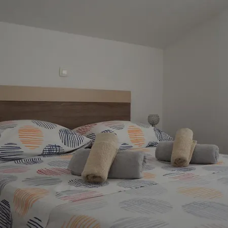 דירה Drazan שיבניק