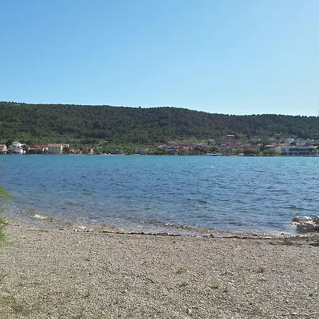 Drazan דירה שיבניק