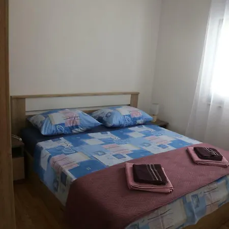 Apartment Drazan