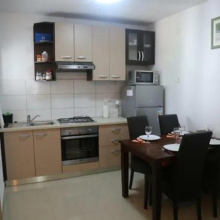 Apartment Drazan